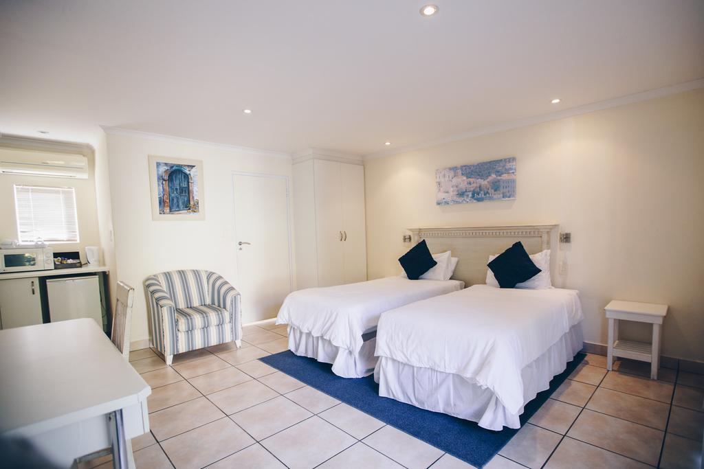 Santorini Guesthouse 이스트런던 외부 사진